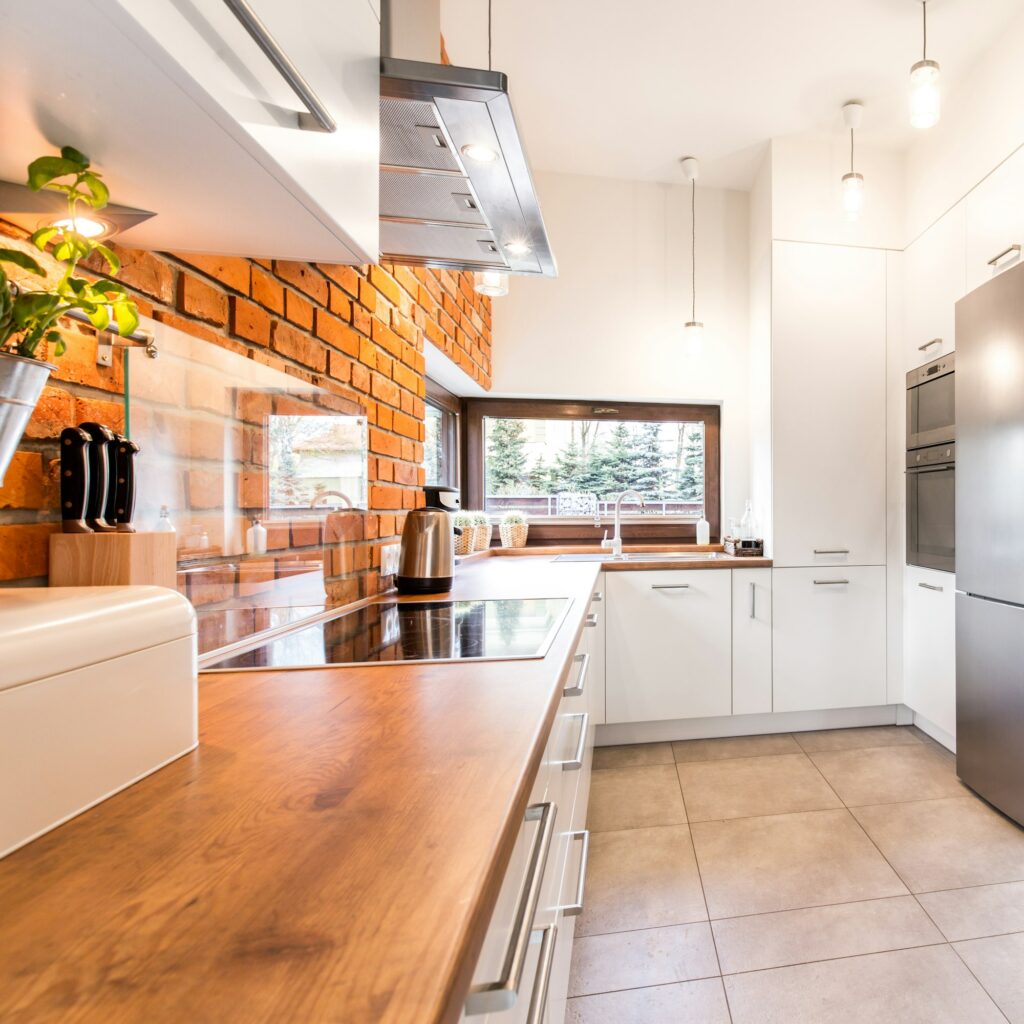 Spacious stylish kitchen